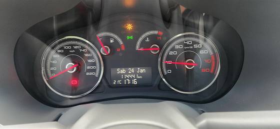 FIAT PALIO 1.6 MPI ESSENCE 16V FLEX 4P MANUAL FIAT PALIO 1.6 MPI ESSENCE 16V FLEX 4P MANUAL